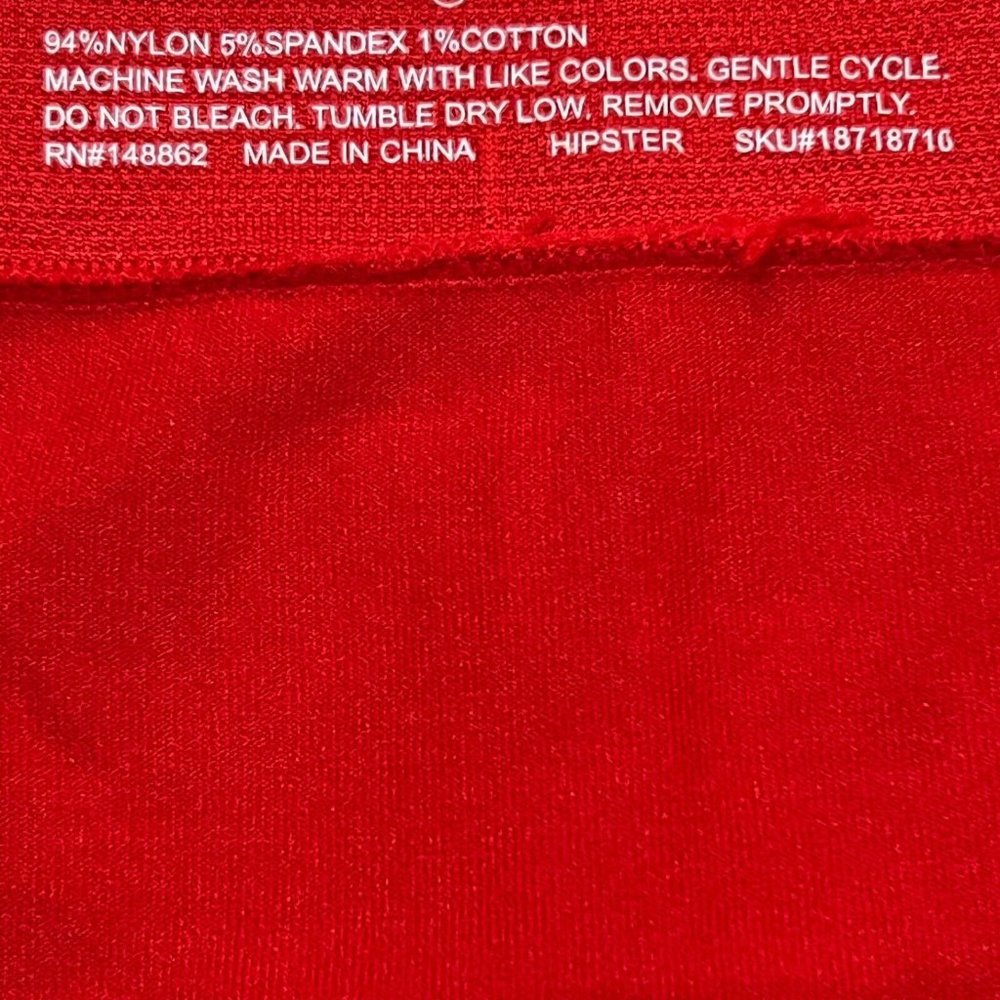 NWT TORRID Hipster Pantie Sz 2X Red Christmas Skulls - Picture 3 of 4